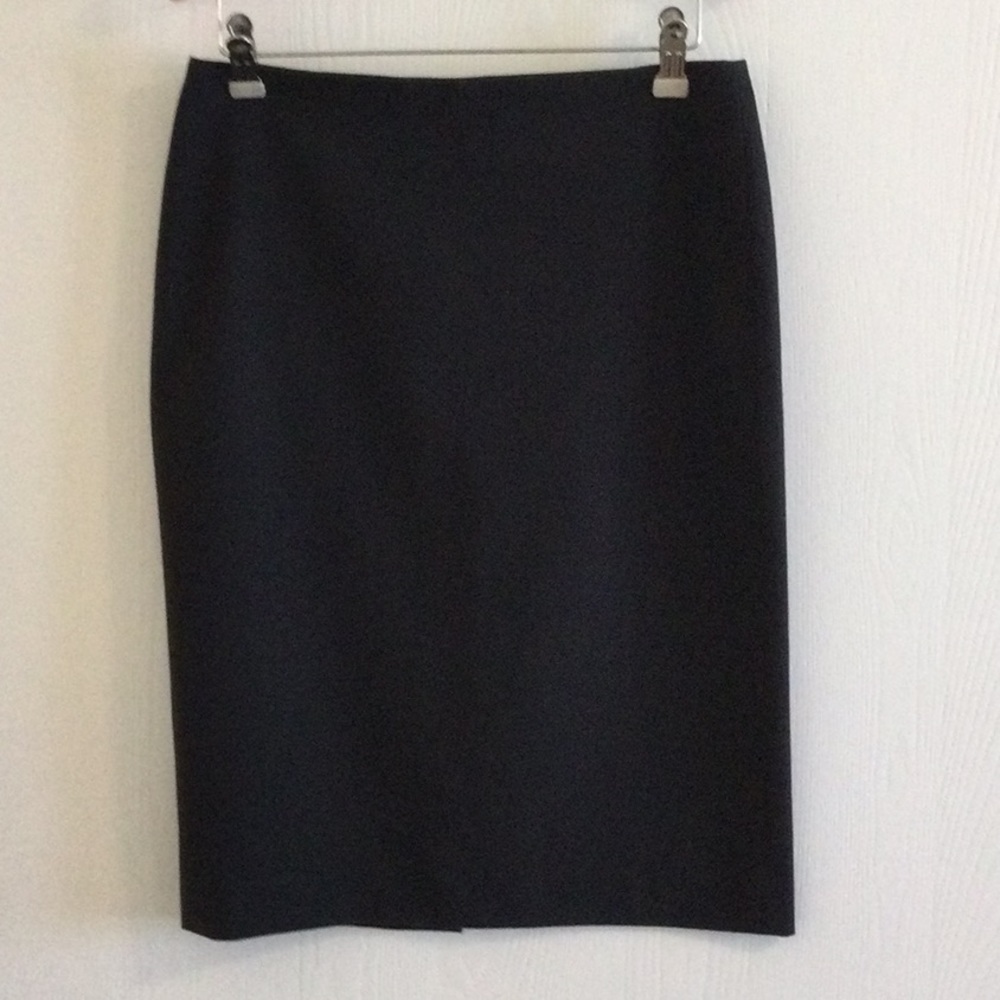3 for $30 item - Black Victoria’s Secret Pencil Skirt